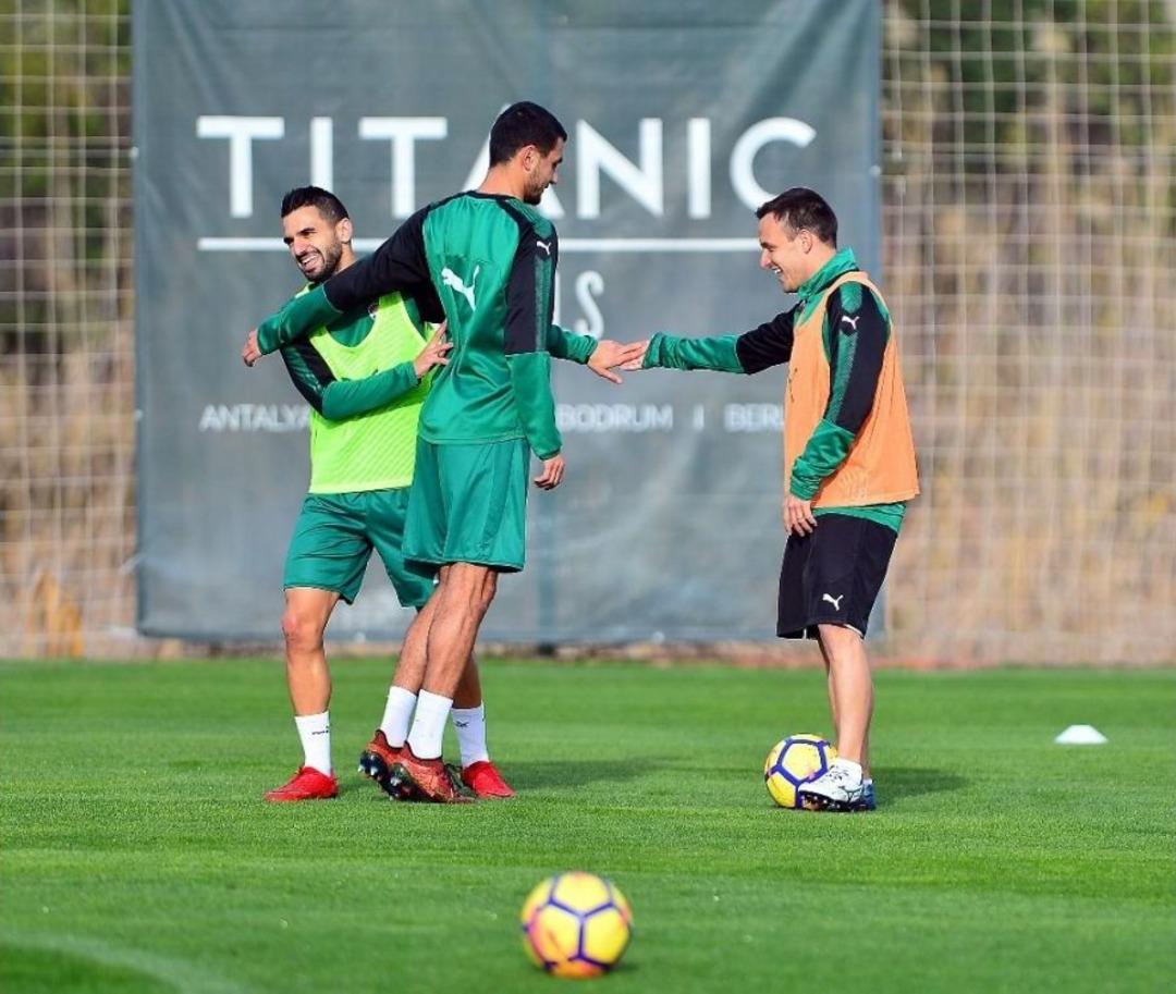Bursaspor&rsquo;da Hazırlıklar Devam Ediyor