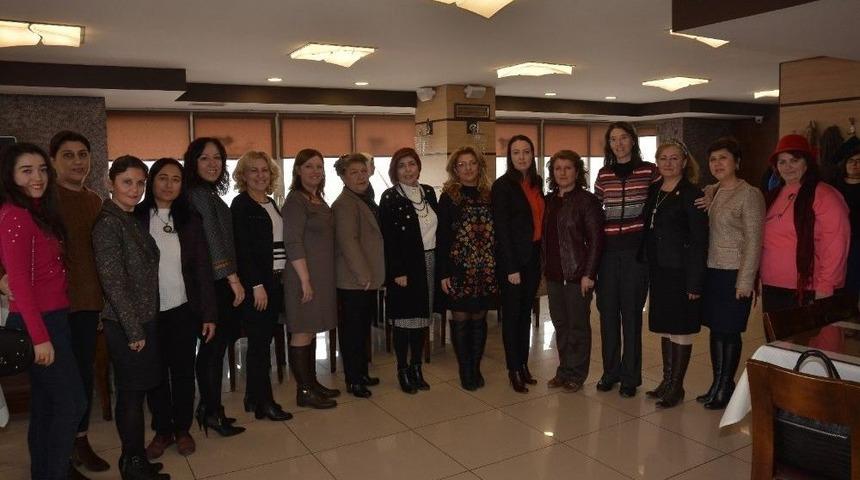 Başkan &Ouml;zlem Yal&ccedil;ın Kadın Muhtarlar İle Buluştu