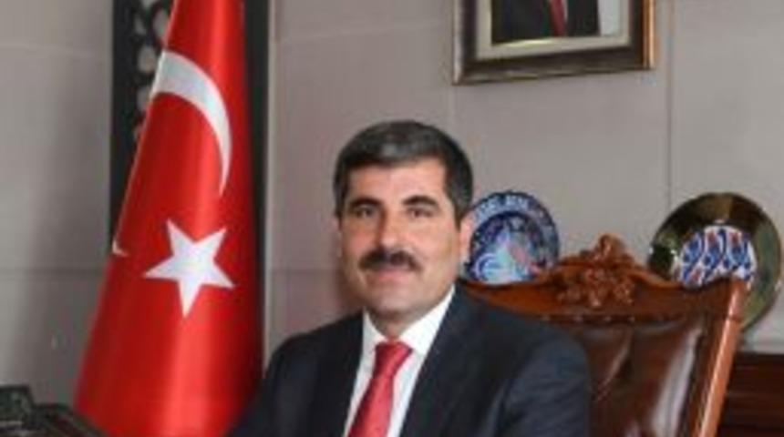 Başkan Asya&rsquo;dan Gazeteciler Ve İdareciler G&uuml;n&uuml; Mesajı