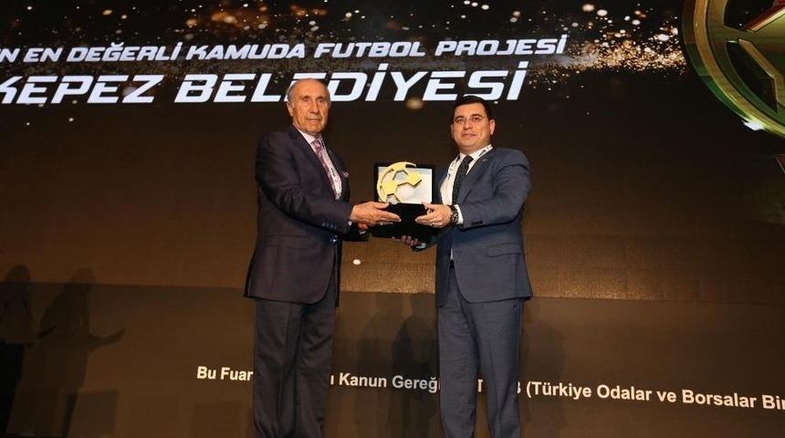 Kepez&rsquo;in Yıldızlarına 2. &Ouml;d&uuml;l