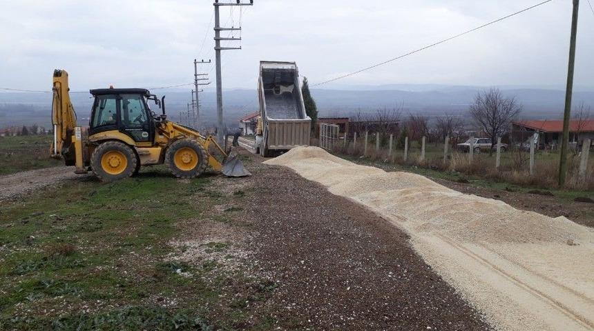 İn&ouml;n&uuml;&lsquo;de Yol &Ccedil;alışmaları Devam Ediyor