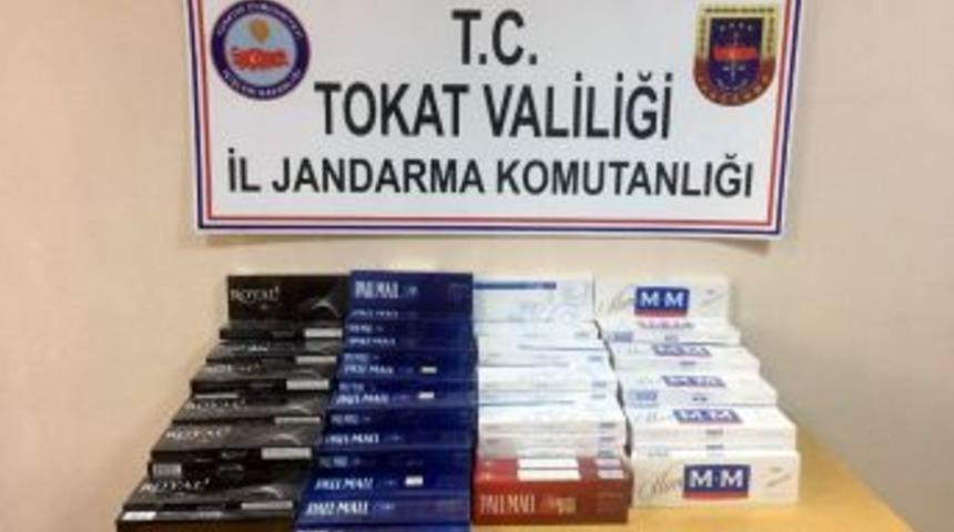 İran Uyruklu 5 Yolcunun Valizinden Bin 613 Paket Ka&ccedil;ak Sigara &Ccedil;ıktı