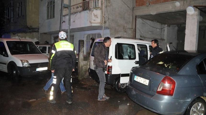 Polisin &rsquo;dur&rsquo; İhtarına Uymayan Ara&ccedil;la Kovalamaca Yaşandı