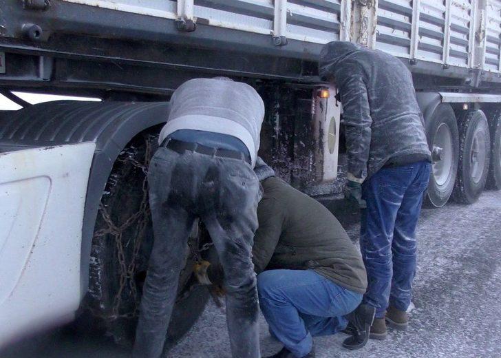 Ardahan’da Ulaşıma Kar Ve Tipi Engeli G3