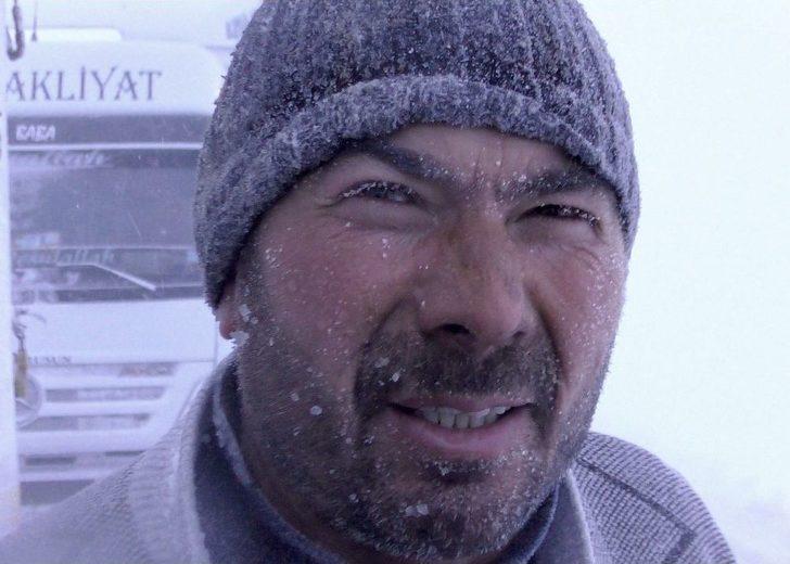 Ardahan’da Ulaşıma Kar Ve Tipi Engeli G4