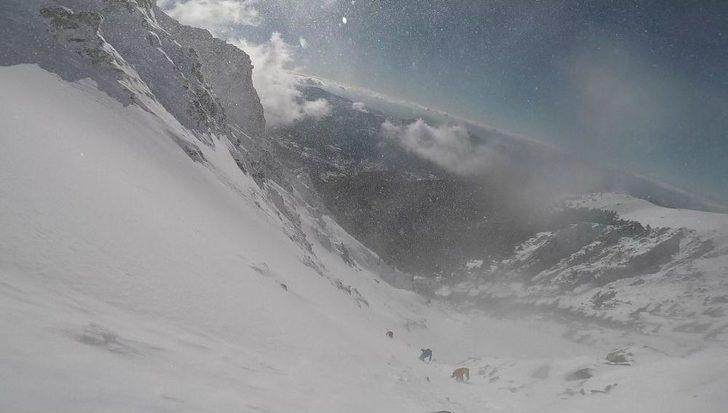 (özel Haber) Ölümcül Poyrazda Zorlu Tırmanış G1