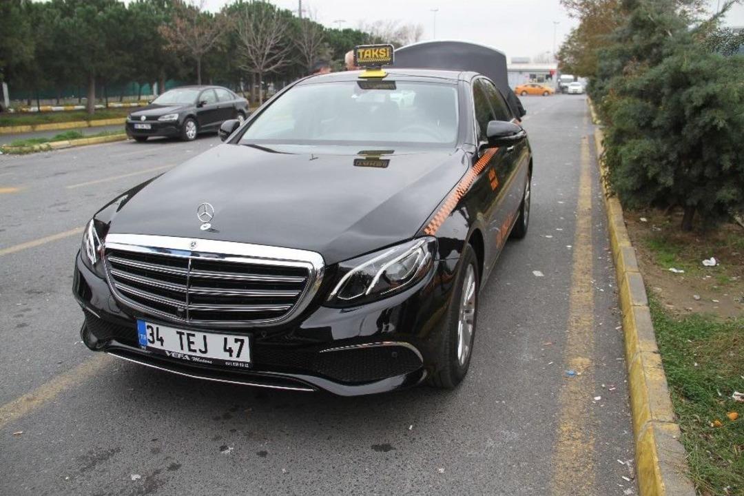 Atat&uuml;rk Havalimanı&rsquo;nda &rsquo;l&uuml;ks Taksi&rsquo;ler Yoğun İlgi G&ouml;r&uuml;yor