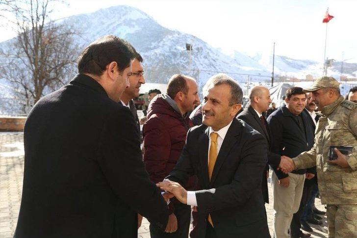 Vali Sonel,pülümür’e Gitti Renkli Görüntüler Ortaya Çıktı G2