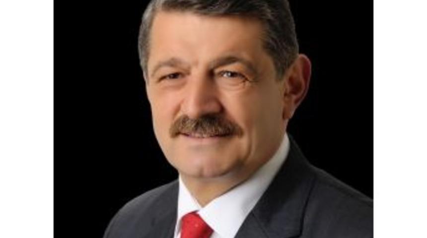 Başkan Akın, Gazeteciler G&uuml;n&uuml;n&uuml; Kutladı