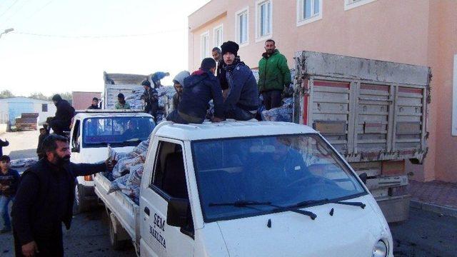 Kilis’te 10 Bin Dar Gelirli Aileye Kömür Dağıtımı Sürüyor