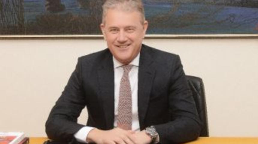 Tff Eski Başkanı &Ouml;zgener, İzto&rsquo;ya Aday