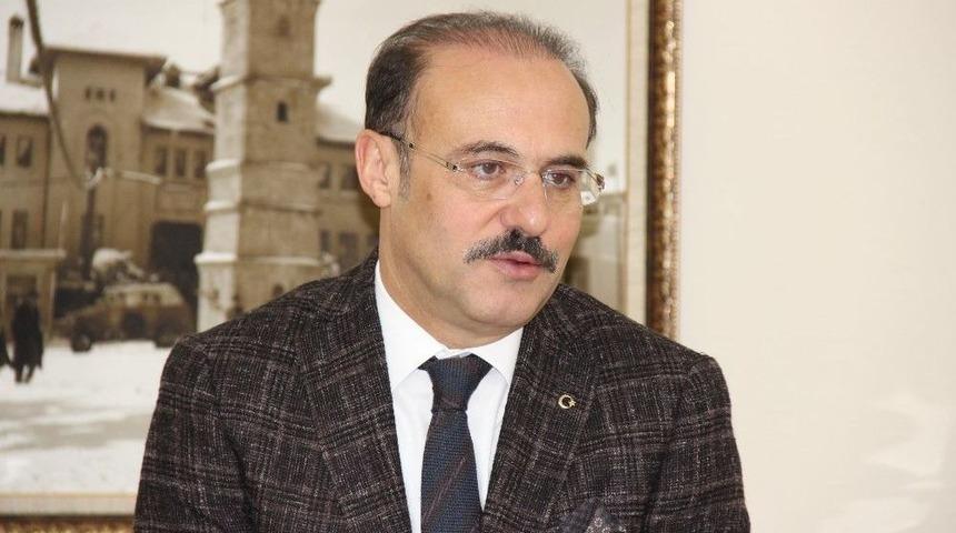 Vali Yurtna&ccedil;, "cumhurbaşkanından Şehir Merkezine Raylı Sistem Hattını Talep Edeceğiz&rdquo;