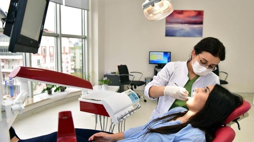 Kepez&rsquo;de İmplant Tedavisine Başlanıldı