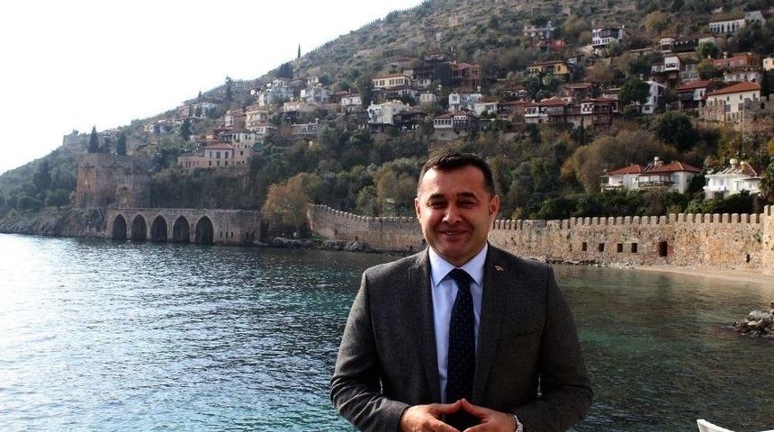 Başkan Y&uuml;cel: "alanya Kalesi Sınırlı Yapılaşma D&uuml;zenlemesine Dahil Değil"