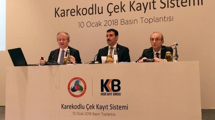 Bakan T&uuml;fenkci, Karekodlu &Ccedil;ek Kayıt Sistemi&rsquo;ni Tanıttı