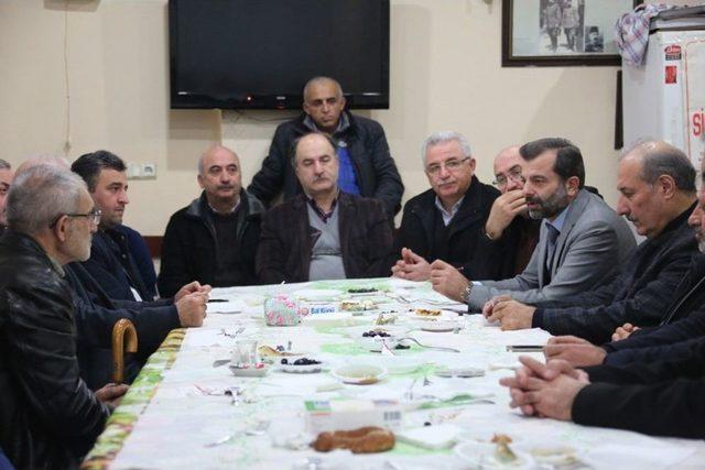 G&uuml;rsu Belediye Başkanı Mustafa Işık Esnafla Buluşuyor 2