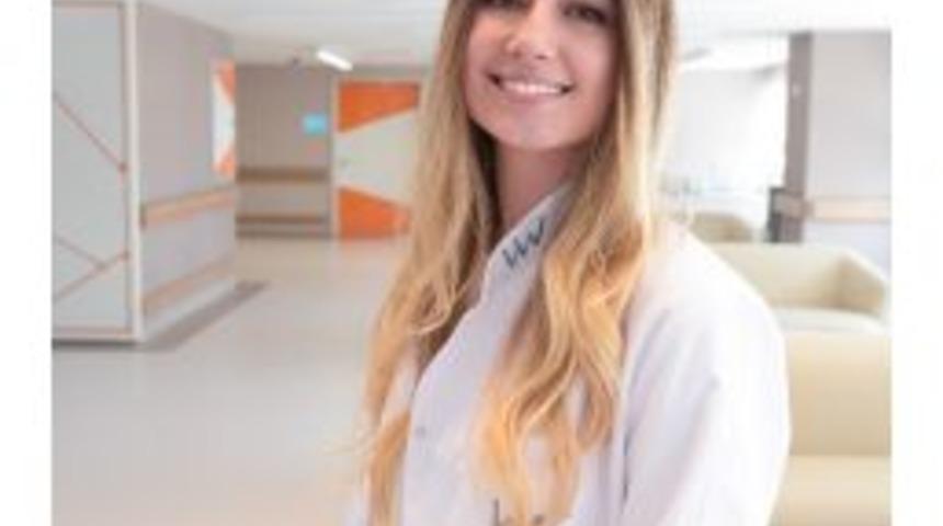 İpek: &ldquo;bebeğinizi Sık Sık Emzirerek Fazla Yağlardan Kurtulun&rdquo;