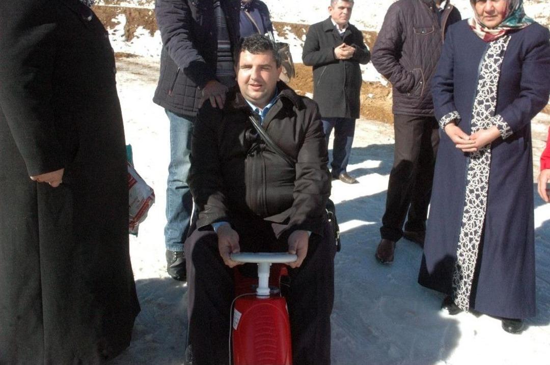 G&ouml;rme Engellilerin Kayak Keyfi