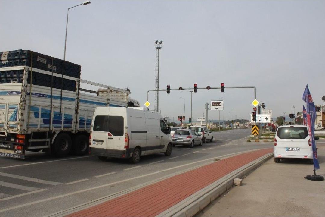 Manavgat D400 Karayolunda Kırmızı Işık Denetimi