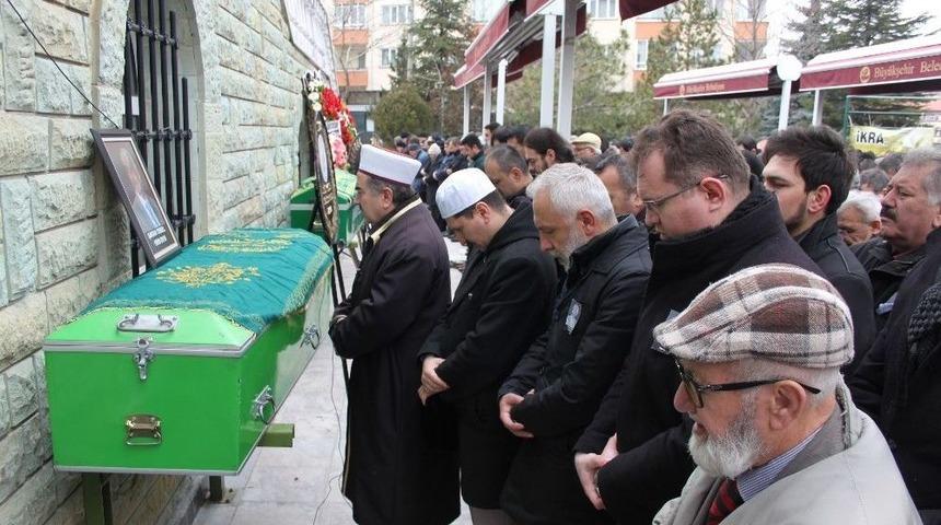 Mhp&rsquo;li Şaban Temel Son Yolculuğuna Uğurlandı