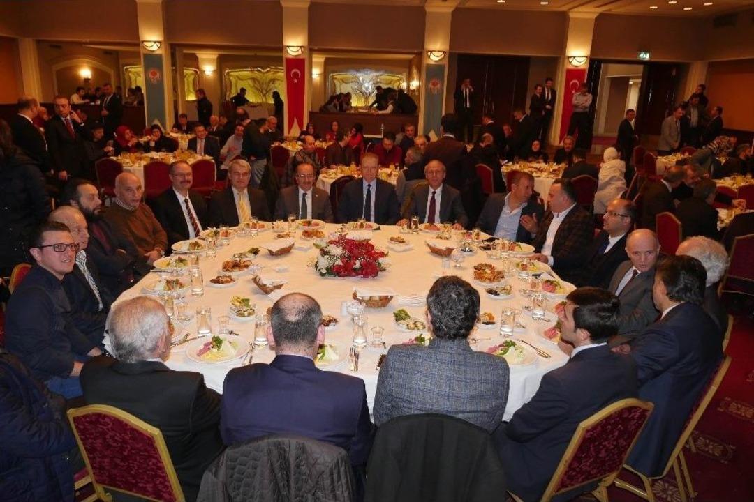 Trabzon Basını &Ccedil;alışan Gazeteciler G&uuml;n&uuml;nde Bir Araya Geldi