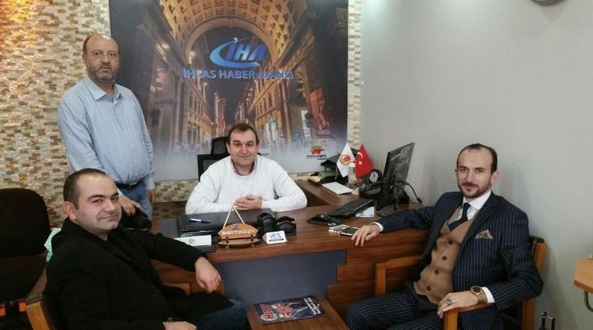 Başkanlar Gazetecilerin G&uuml;n&uuml;n&uuml; Kutladı