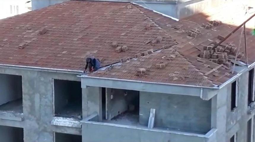 İş&ccedil;ilerin Metrelerce Y&uuml;ksekte Tedbirsiz &Ccedil;alışması Kamerada