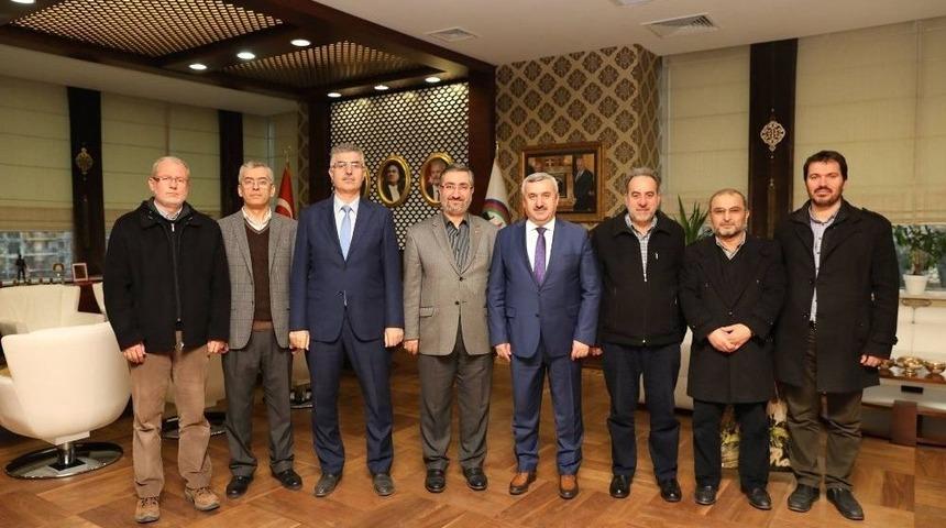 Bilim, K&uuml;lt&uuml;r Ve Sanat Derneği Başkan Baran&rsquo;ı Ziyaret Etti