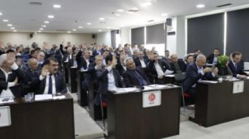 Adana B&uuml;y&uuml;kşehir Belediyesi 175 Milyon Lira Bor&ccedil;lanacak