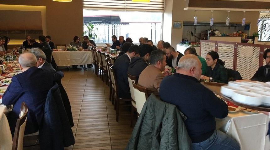 Başkan Dr. Şadi Yazıcı, Gazetecileri Ağırladı