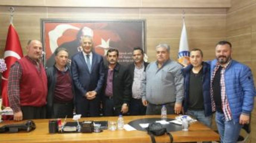 Muhtarlardan Tarhan&rsquo;a Destek Ziyareti