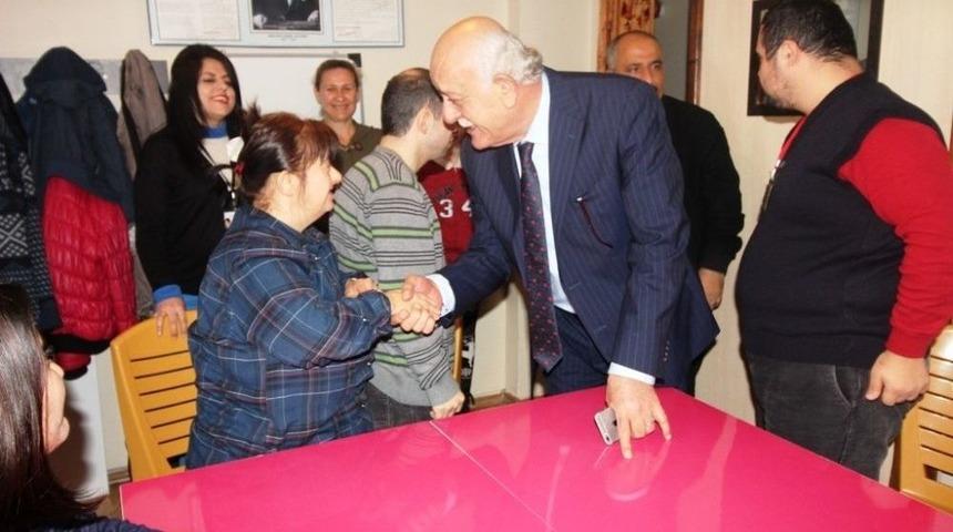 Başkan Seyfi Dingil: &ldquo;engelli Vatandaşlarımızın Her Zaman Yanındayız&rdquo;