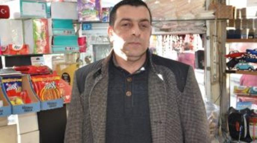 İsmail Aky&uuml;rek, Bakkallar Ve Bayiler Odasına Adaylığını A&ccedil;ıkladı