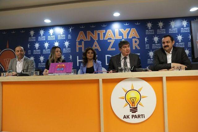 Ak Parti’de Teşkilat İçi Eğitim Programları Başladı