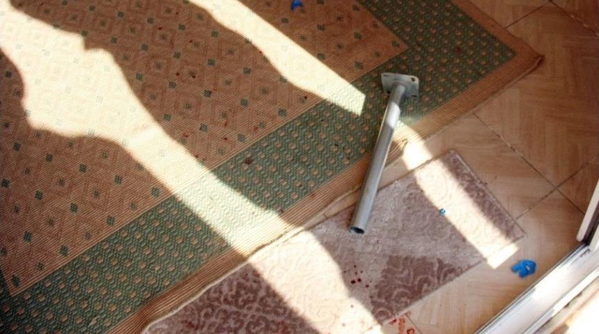 Sahte Altın İ&ccedil;in İki Kadını Demir &Ccedil;ubukla Yaraladı