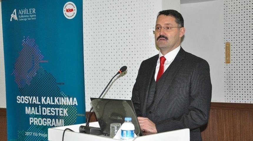 Vali Haktanka&ccedil;maz: &ldquo;hep Birlikte G&uuml;zel Projeler &Uuml;retmeliyiz&rdquo;