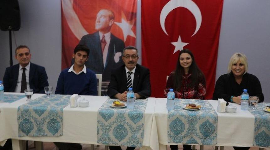 Marmaris &Ouml;ğrenci Meclisi Toplandı