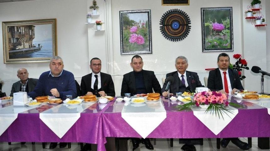 Isparta’da Gazetecilere ‘10 Ocak’ Kahvaltısı