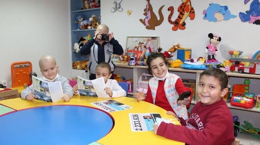 Lösemili Çocuklardan Gazetecilere Kutlama