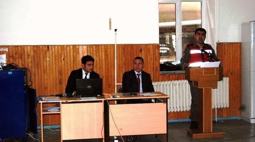 Bayrami&ccedil;&rsquo;te Servis Şof&ouml;rleri Eğitimden Ge&ccedil;ti