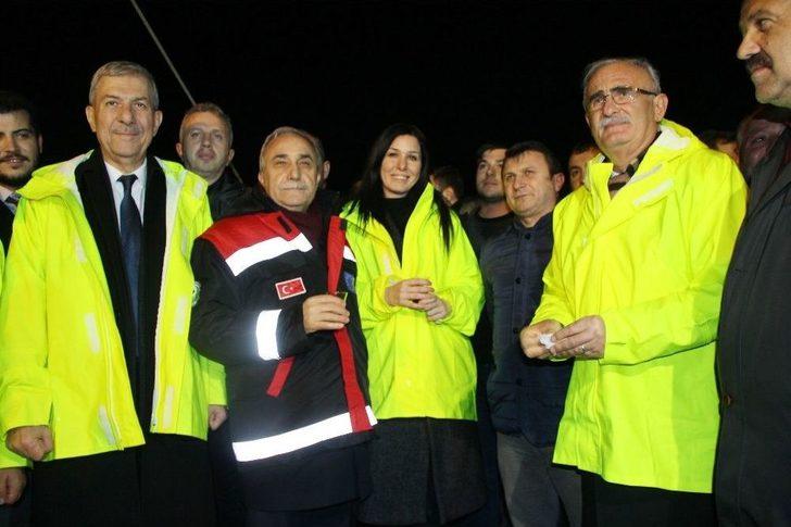 Bakan Demircan Ve Fakıbaba Denize Kalkan Yavrusu Bıraktı G2