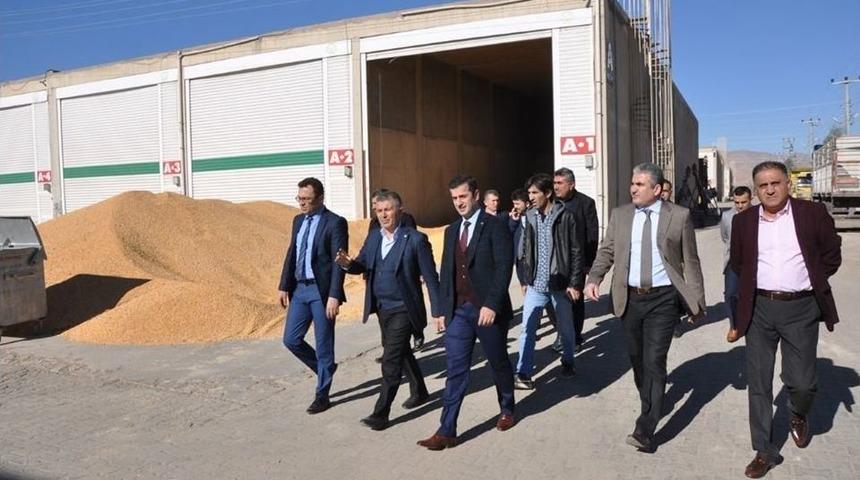 Mardin Gıda Tarım Ve Hayvancılık İl M&uuml;d&uuml;r&uuml; El&ccedil;in&rsquo;den Kızıltepe Hububat Ticaret Merkezine Ziyaret