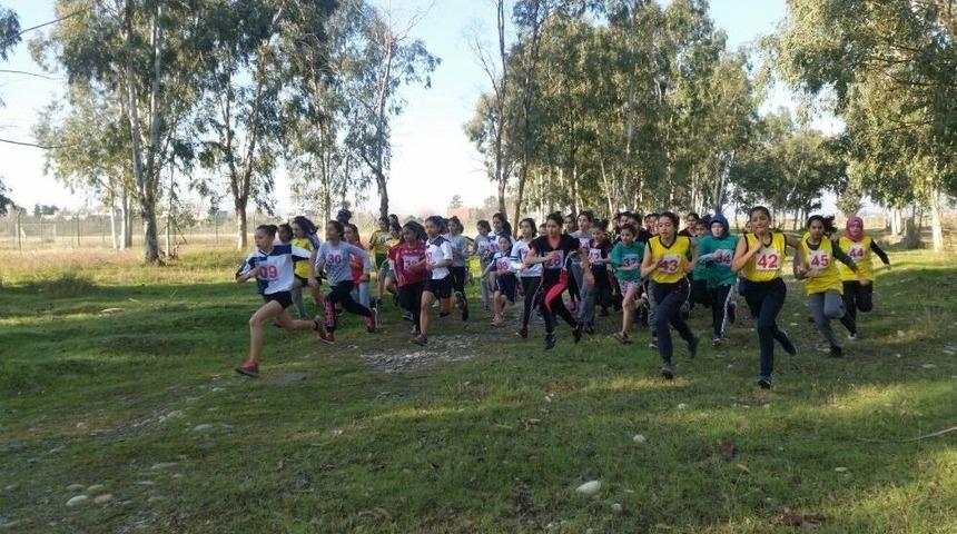 Osmaniye&rsquo;de Okullar Arası Kros Yarışmaları Yapıldı