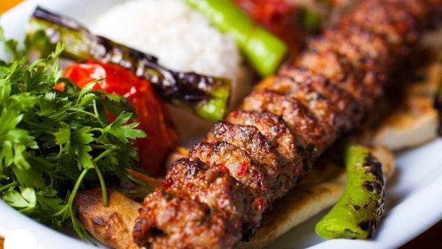 Urfa kebap nasıl yapılır?