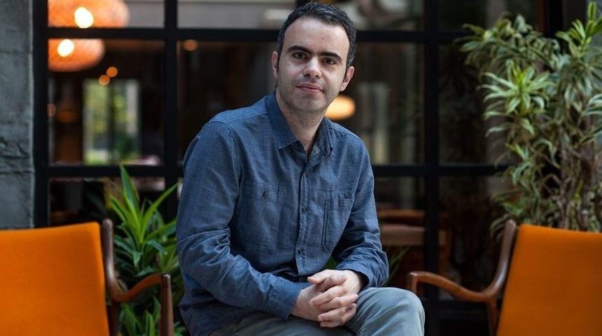 Yazar Caymaz Okurlarıyla Konak&rsquo;ta Buluşacak