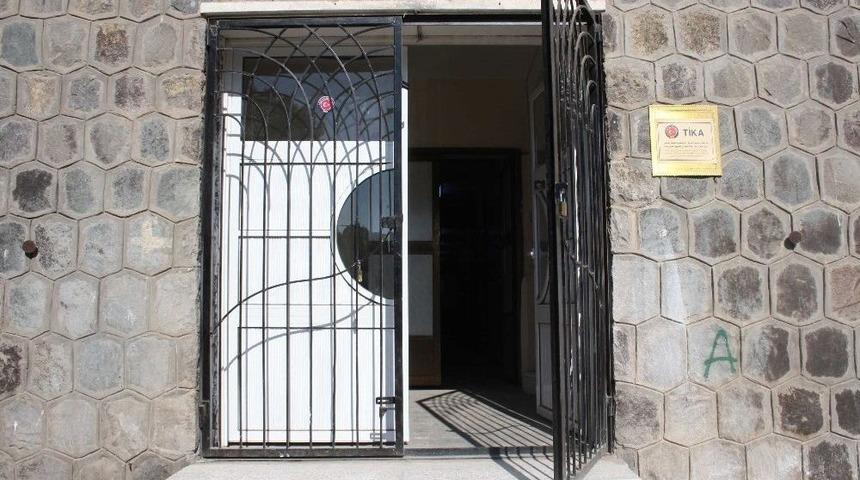 Tika&rsquo;nın Yemen&rsquo;de Eğitime Katkısı Devam Ediyor