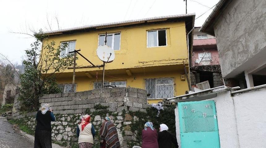 3 Kişilik Aile Sobadan &Ccedil;ıkan Dumandan Etkilendi