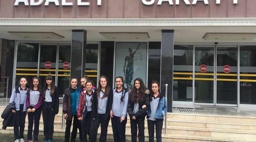 &Ouml;ğrenciler Geleceklerini Planlıyor