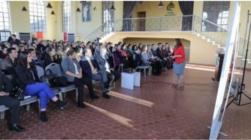 Edirne Akademi’de Protokol Ve Nezaket Kuralları