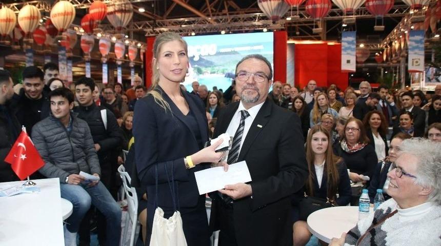 Hollanda&rsquo;da Bodrum Tatili Sevinci